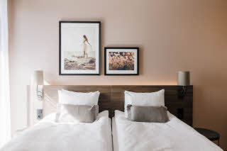 Bed detail in Family Room