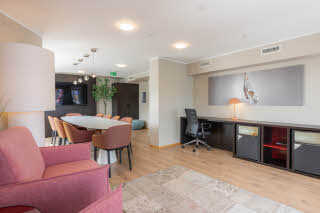 master suite at scandic ishavshotel in tromso